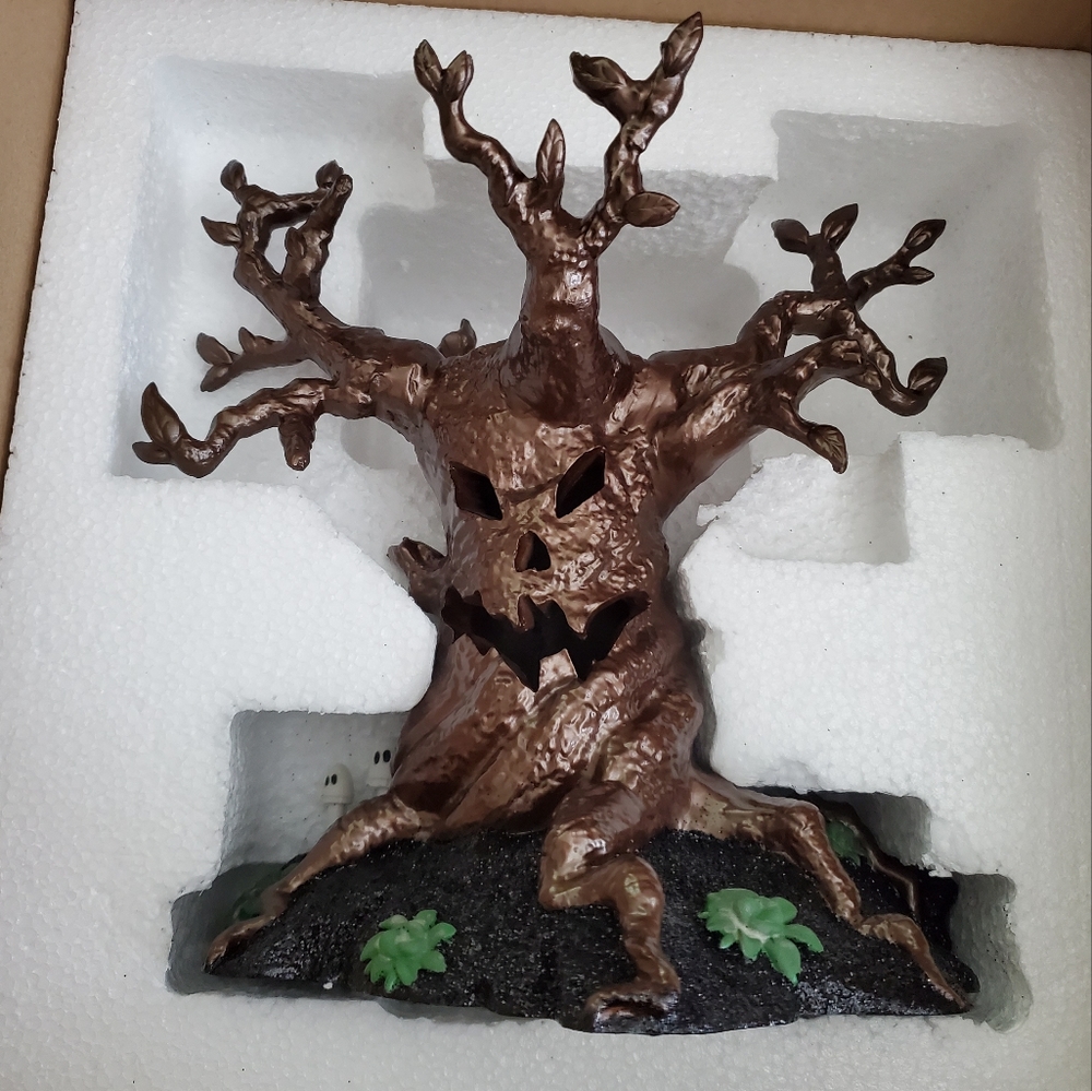 Bath and Body Works Monster Tree Candle Holder